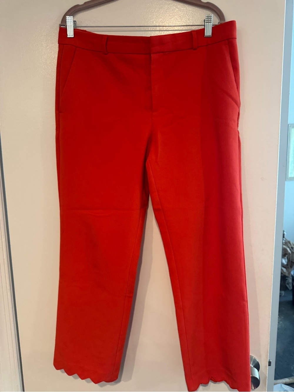Banana Republic Women's Reddish Coral Wide-Leg Scalloped Hem Pants Size 12